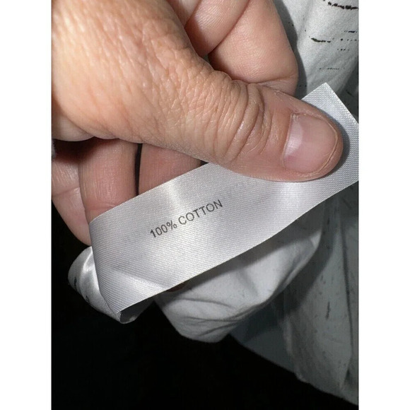 Demin & Flower Button Down Men's Medium White  Short Sleeve Slim Fit - Picture 7 of 7